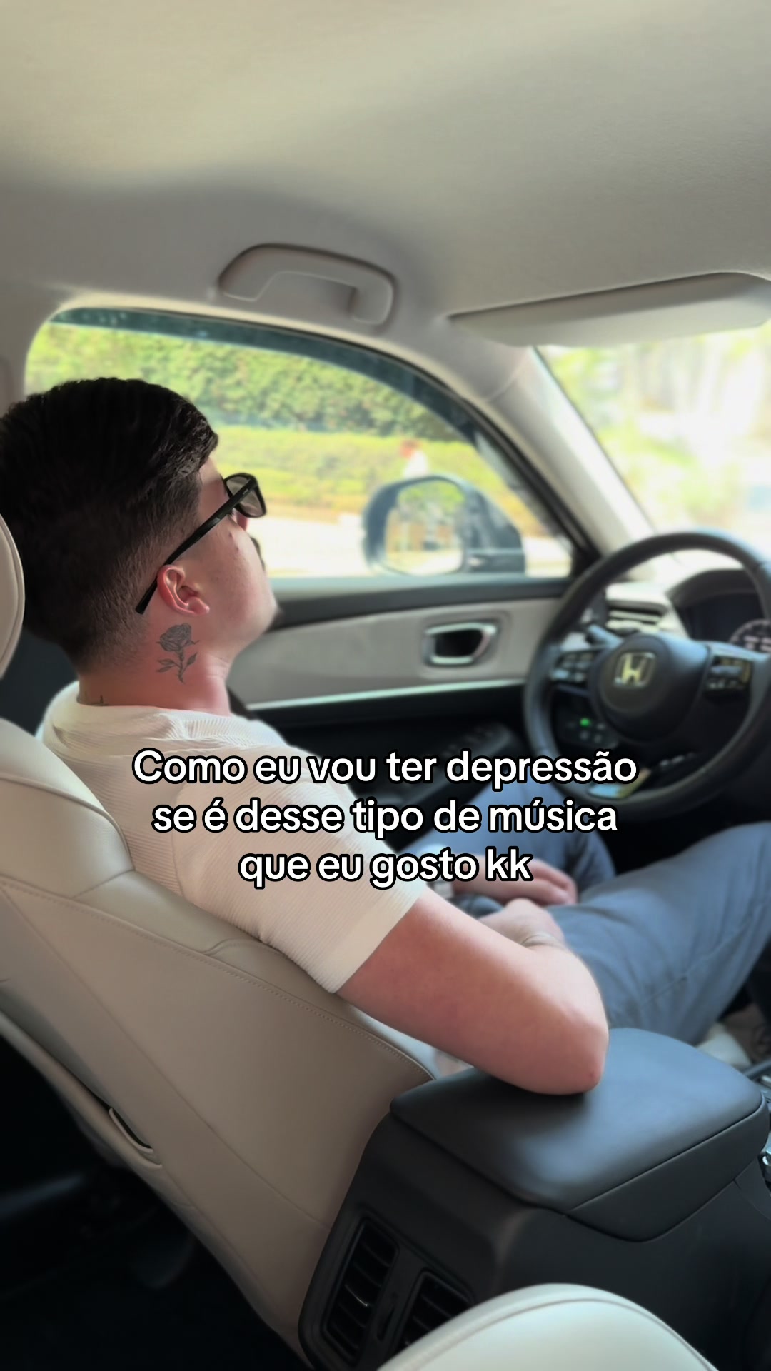 TikTok using Vou Te Botar
