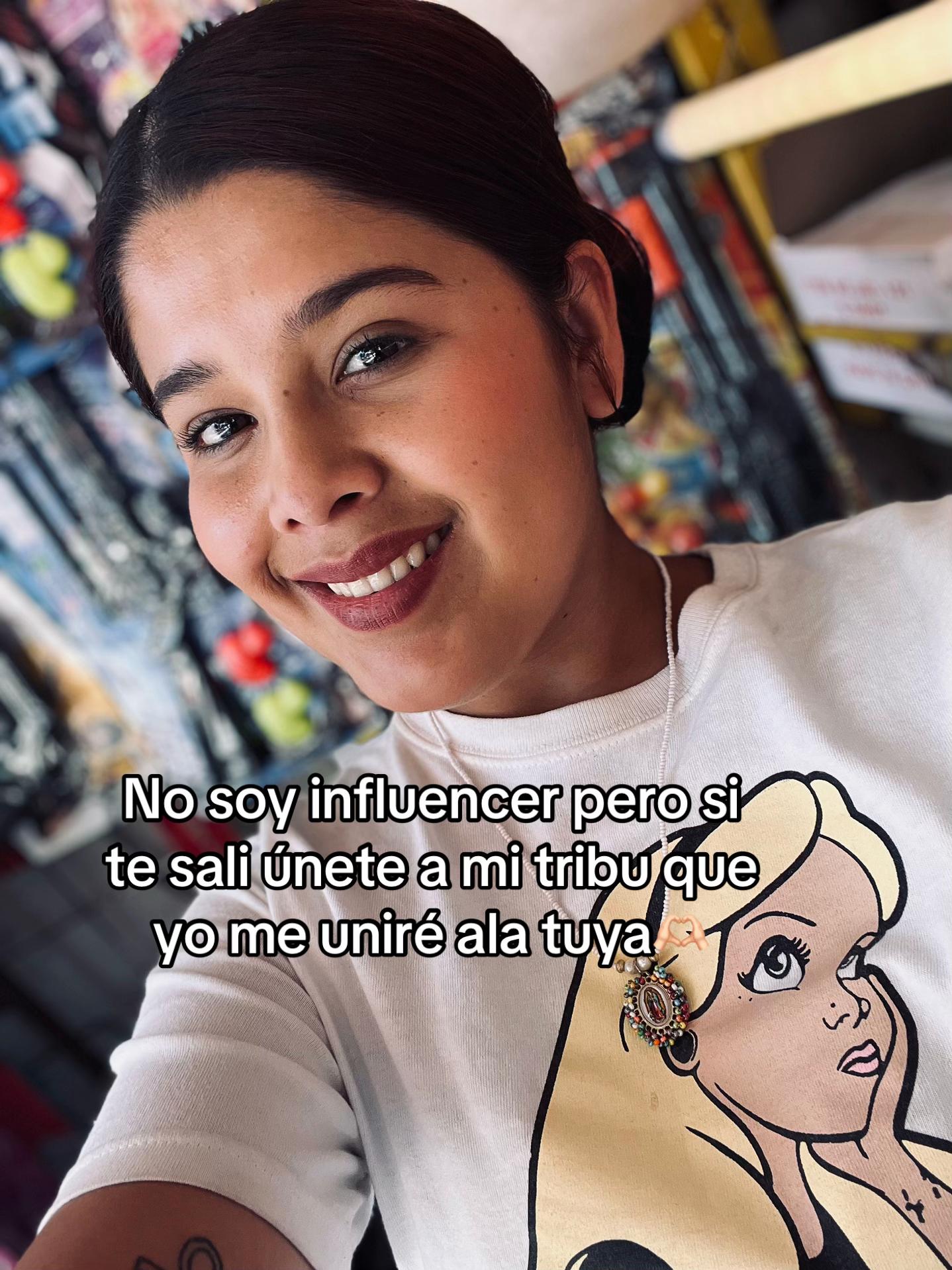 TikTok using Algún Día