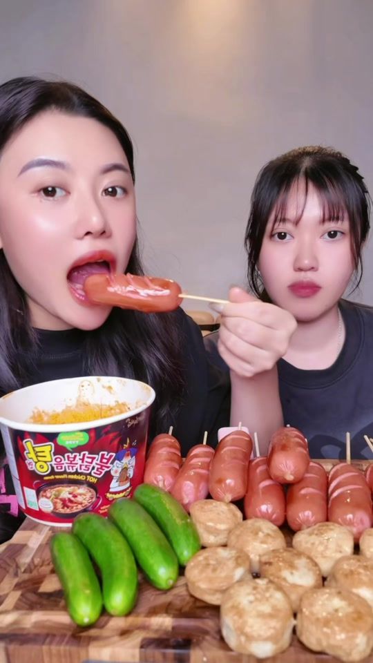 TikTok using NO BATIDÃO