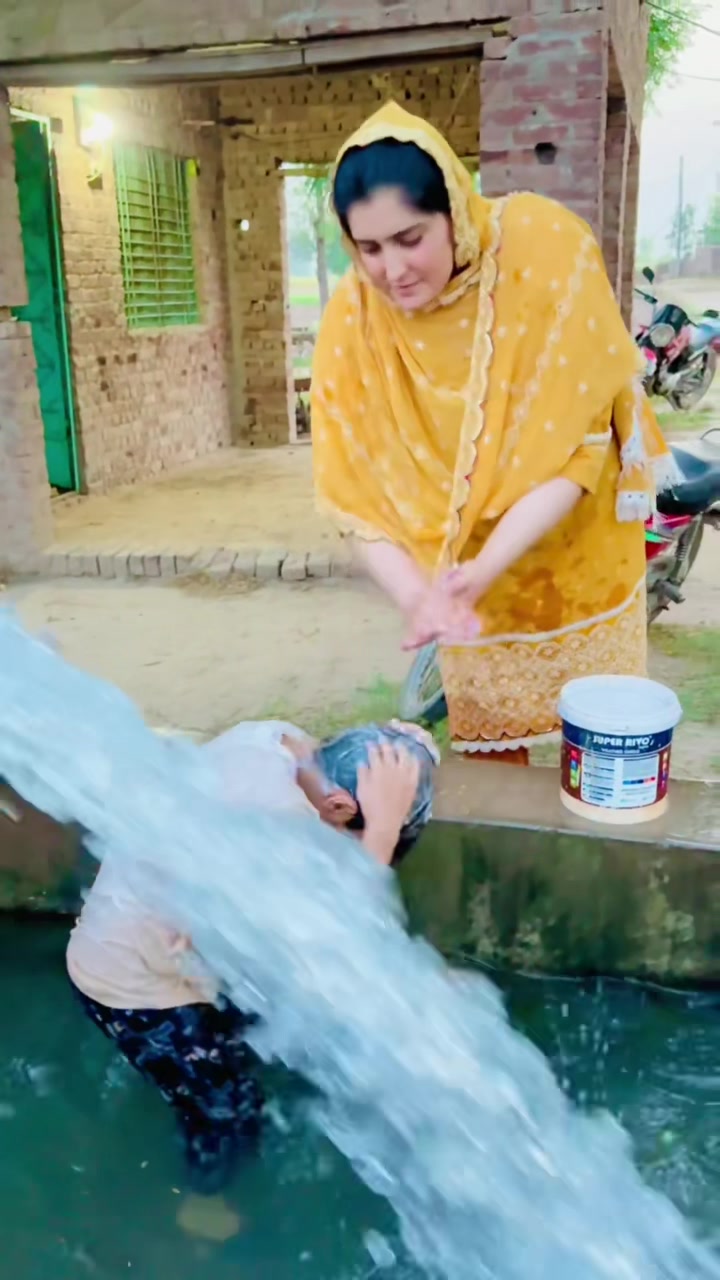 TikTok using Tujhko Na Dekhun