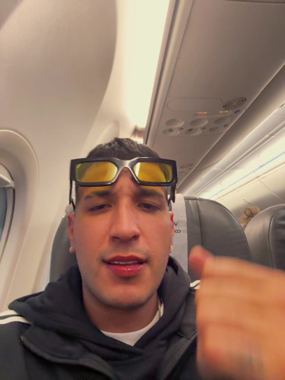 TikTok using YOGURCITO REMIX (feat. Kris R., ROA)