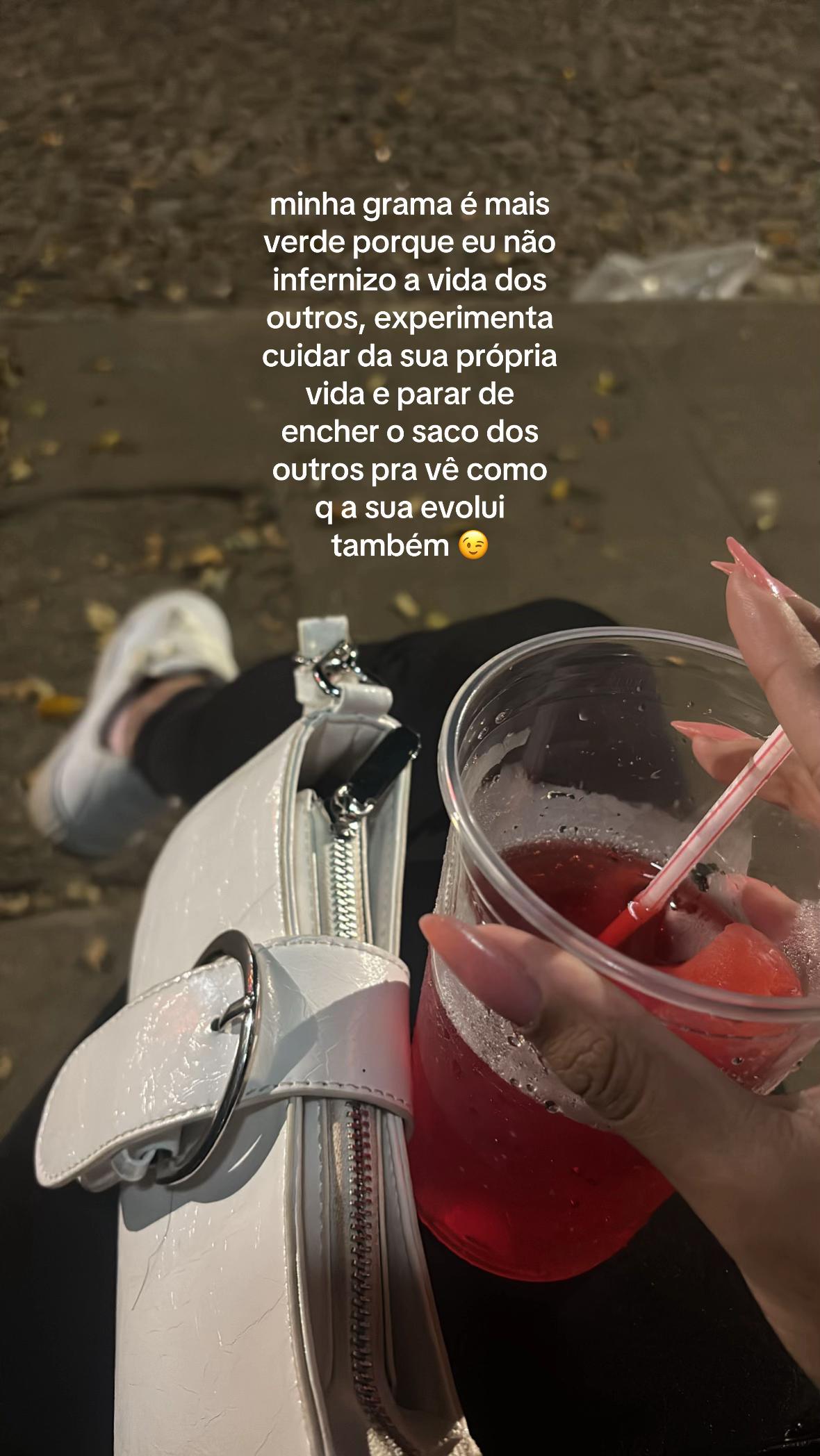 TikTok using Vida Louca