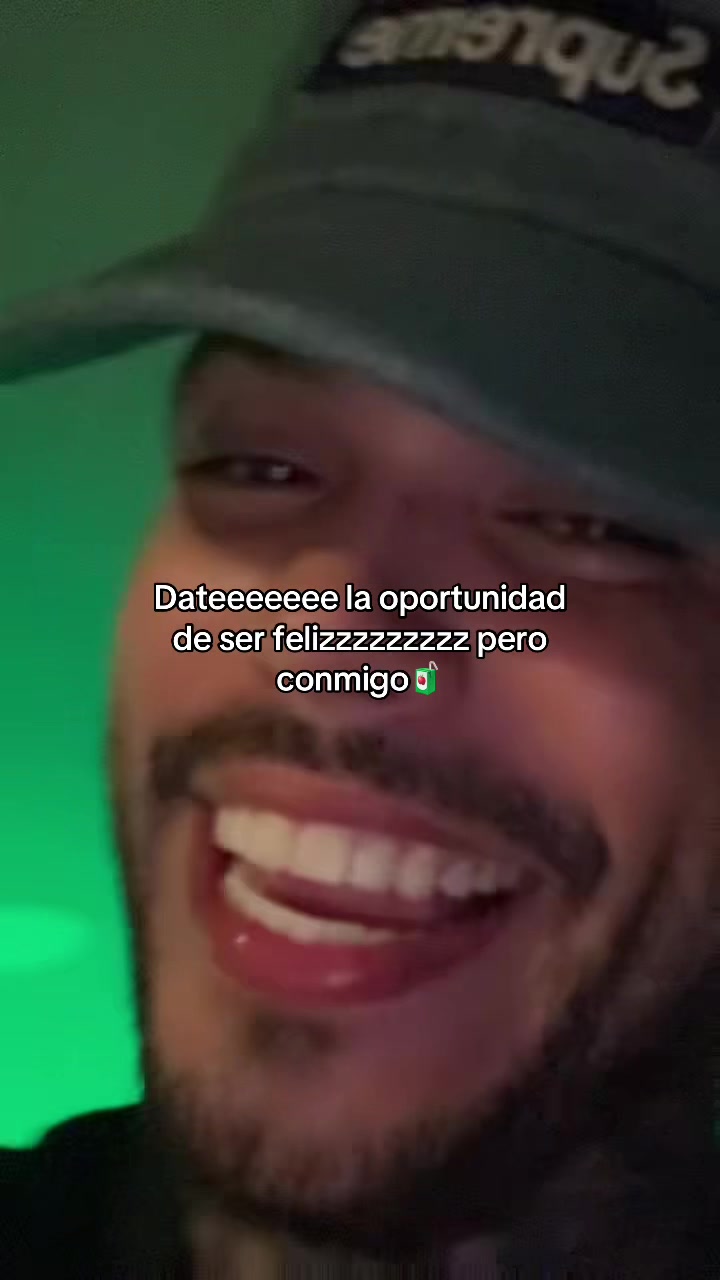 TikTok using Vida de Rico