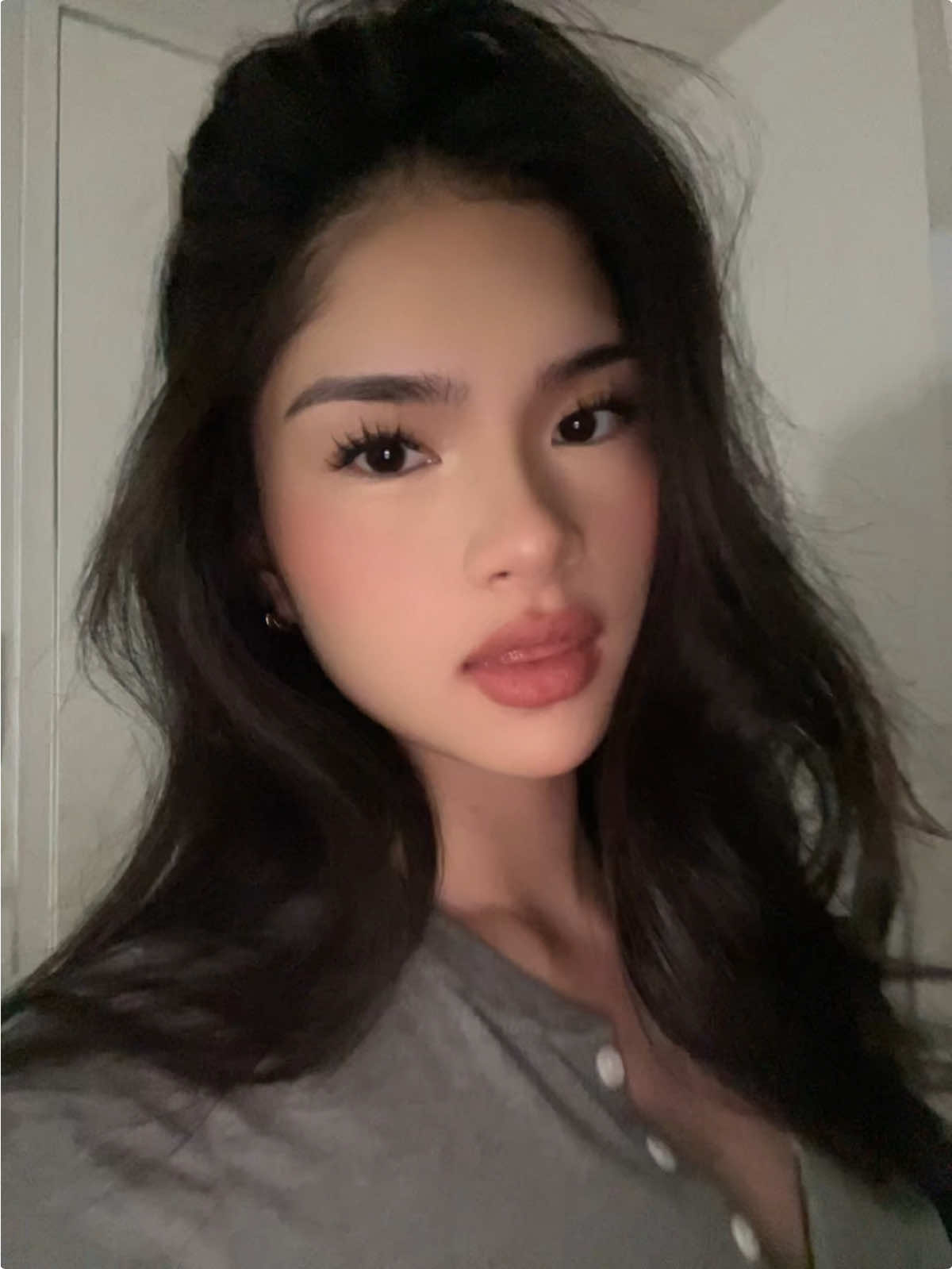 TikTok using M a k e I t T o T h e M o r n i n g