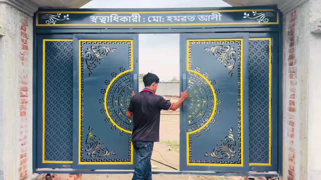 TikTok using Cheques