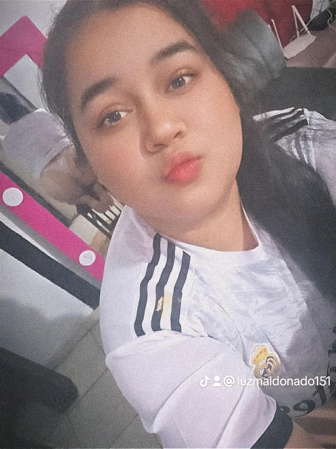 TikTok using La Pelinegra