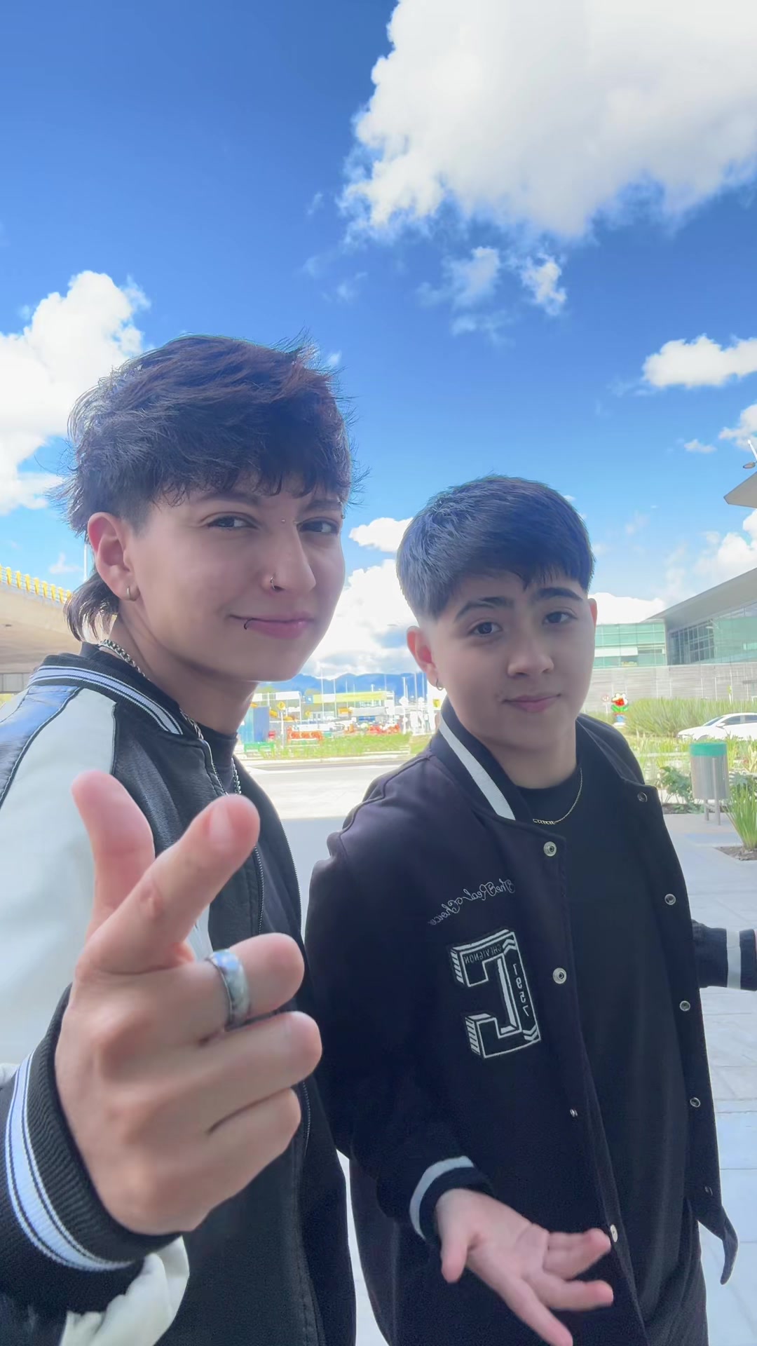 TikTok using Na De Na
