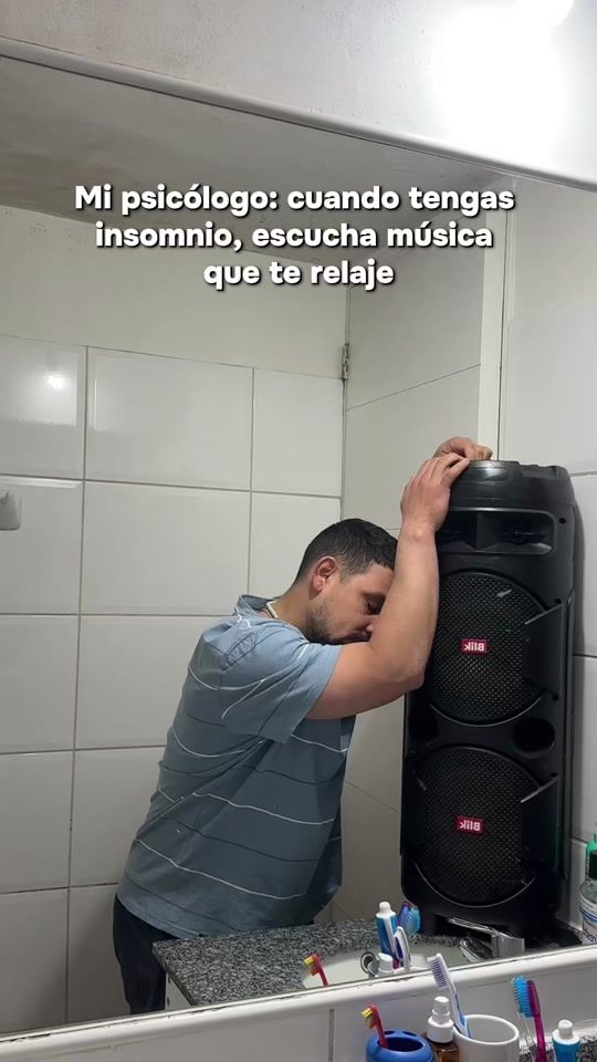 TikTok using Prrrum