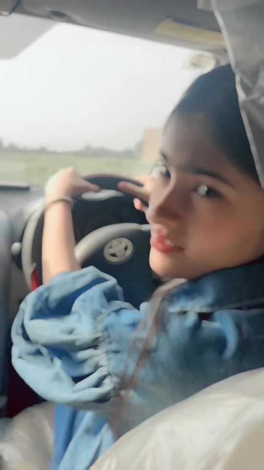 TikTok using Droptop