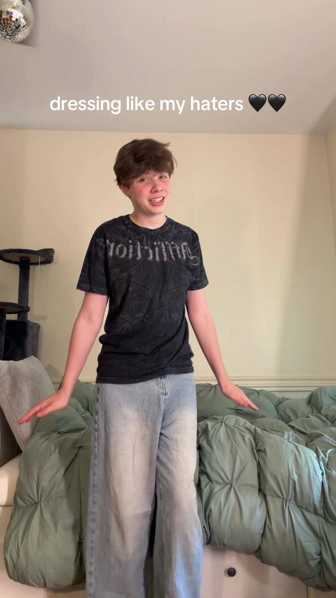 TikTok using emo girl (feat. WILLOW)