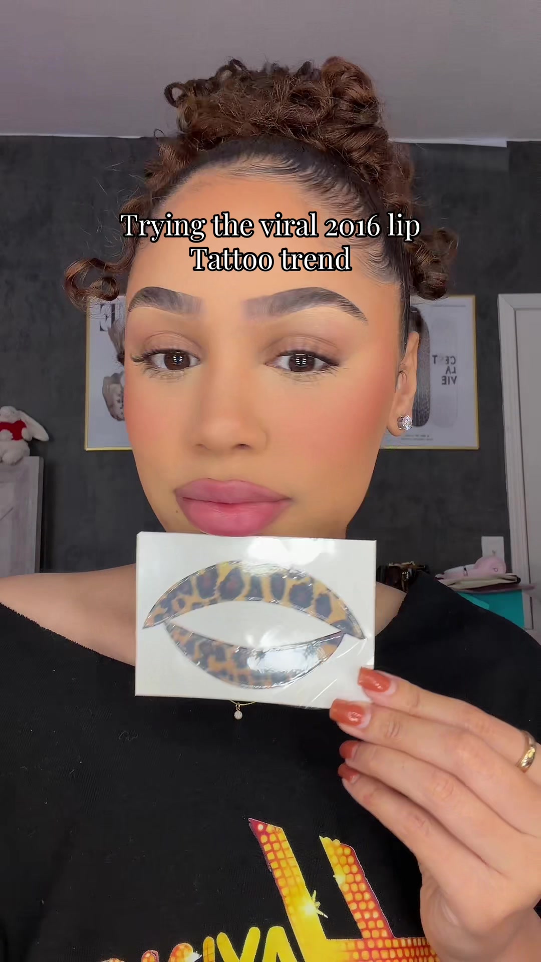 TikTok using Lean On