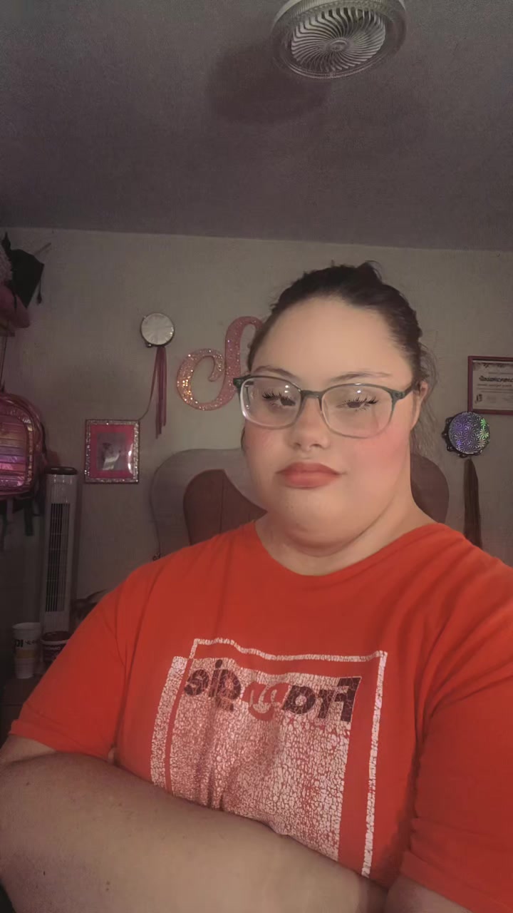 TikTok using Thrift Shop (feat. Wanz)