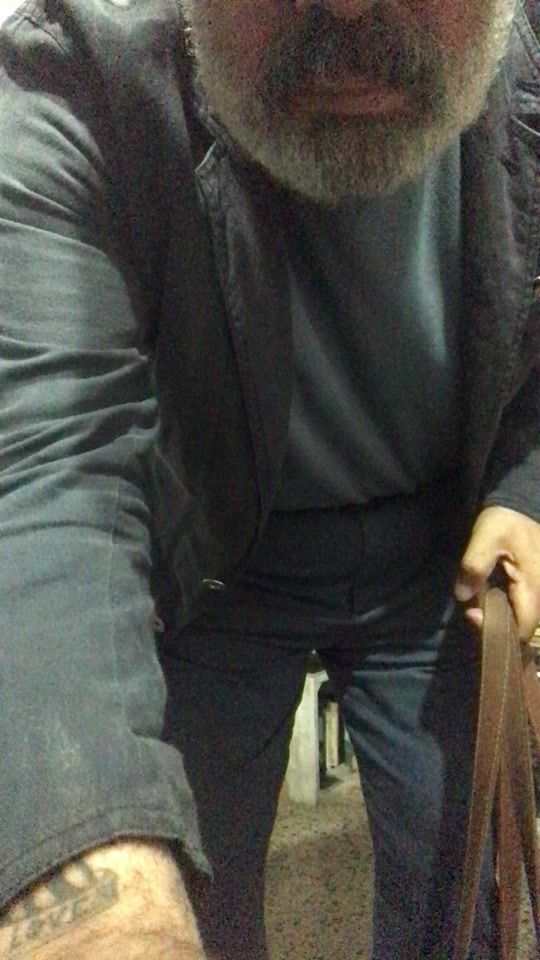 TikTok using Mi Historia Entre Tus Dedos