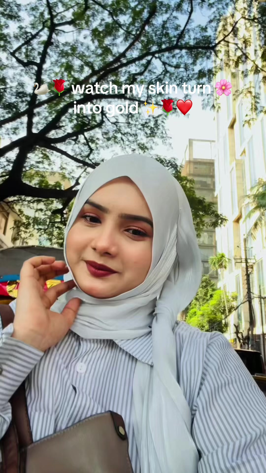 TikTok using Sheher Ki Ladki (From "Khandaani Shafakhana")