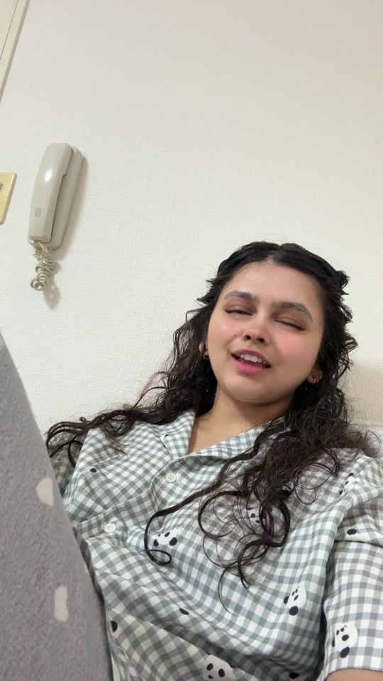 TikTok using Pehli Dafa