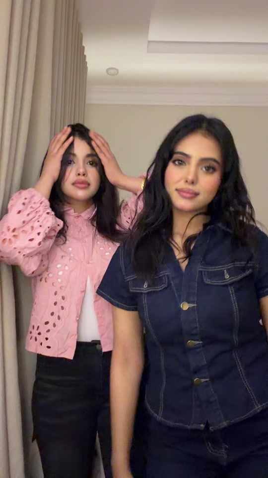 TikTok using Garee2a Awy - A COLORS SHOW
