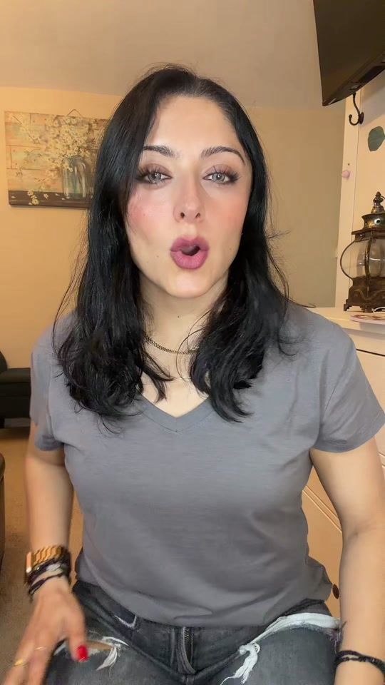 TikTok using La Formula