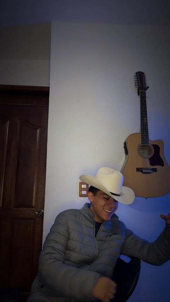TikTok using Me Vas a Extrañar