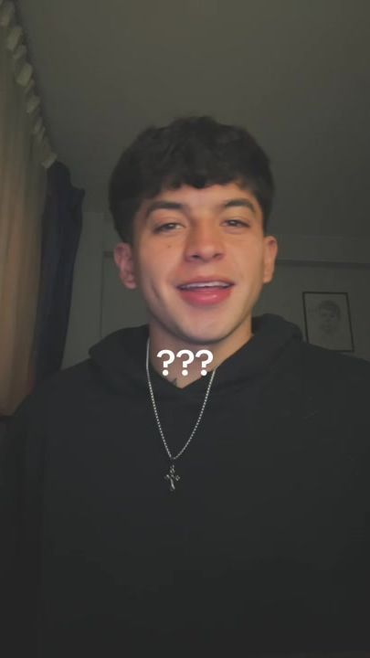 TikTok using Sensualidad