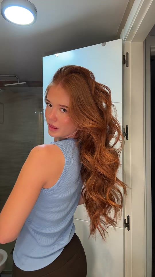 TikTok using Besos Moja2
