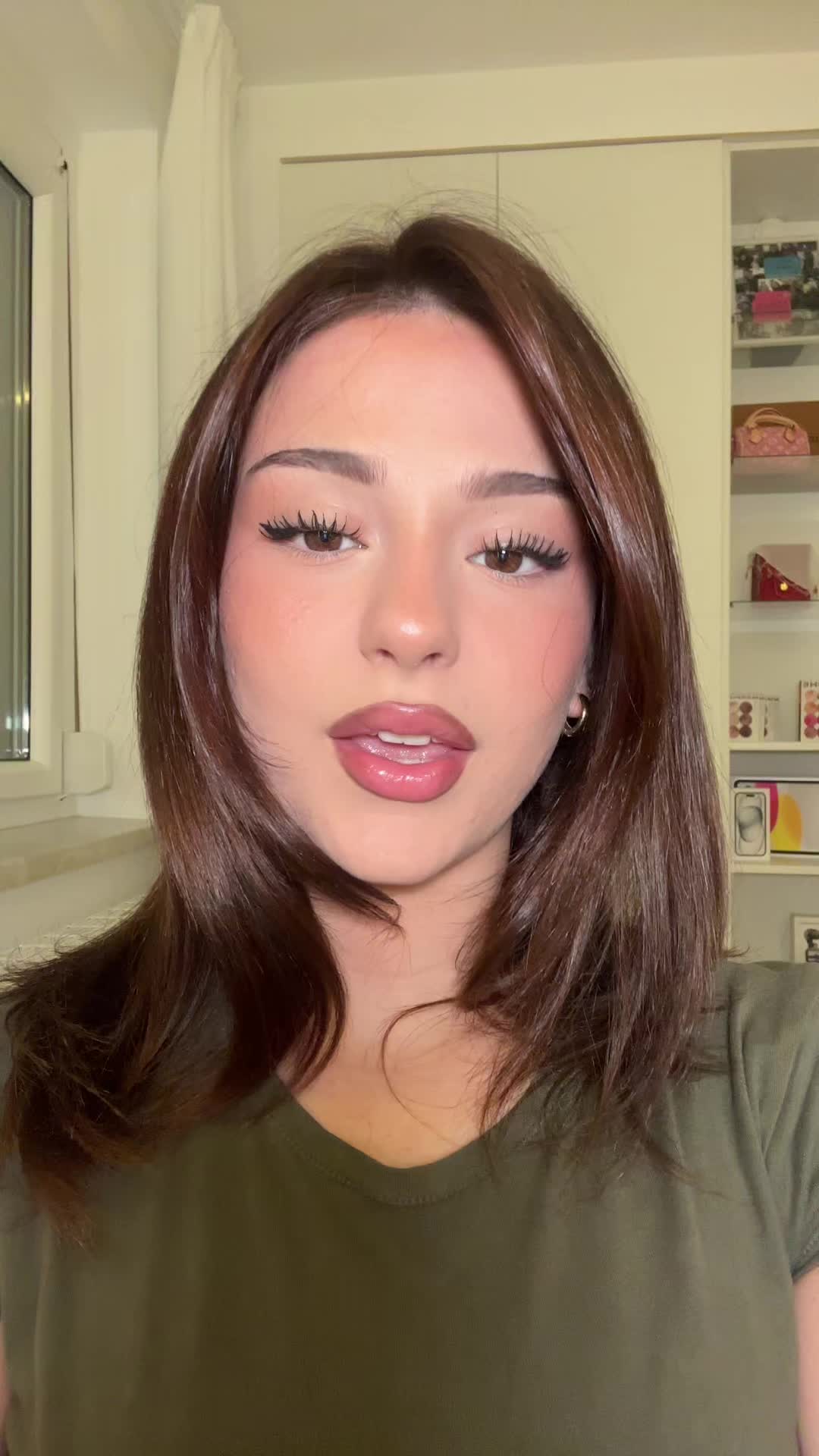 TikTok using No Scrubs